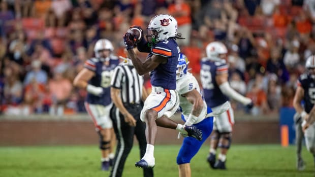 Auburn Tigers wide receiver Tar'Varish Dawson Jr. (3) goes up to make the grab across the middle during the San Jose State vs Auburn game on Saturday, Sept. 10, 2022.